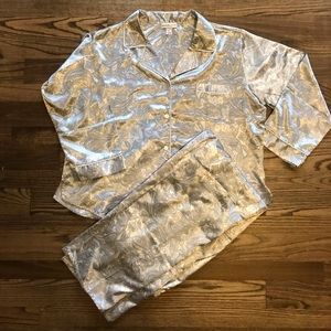 Satin PJ set!!! XL